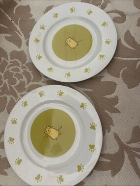 Gibson Max & luey dinner plates